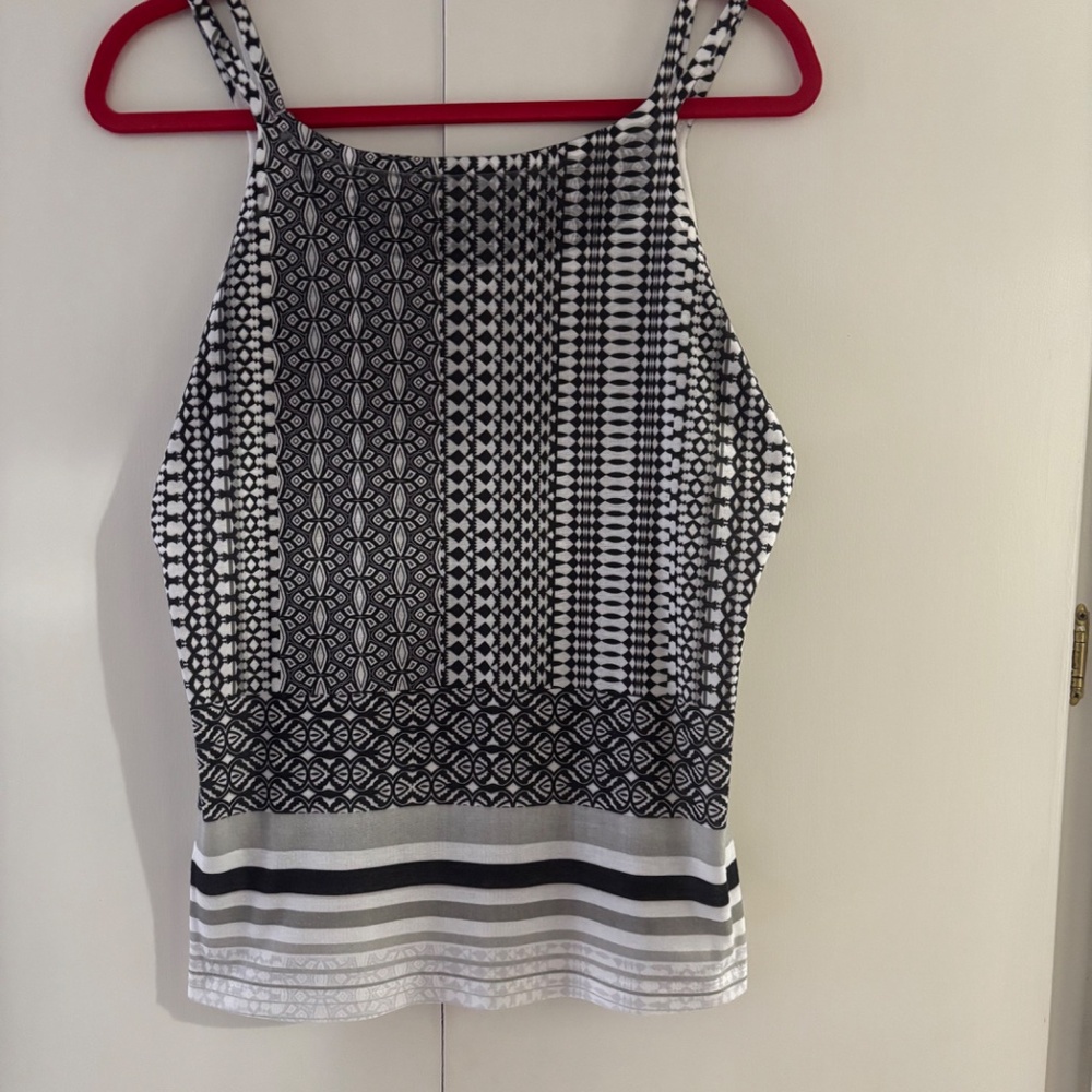 VERSATILE 2 PC. TOP - Picture 7 of 8